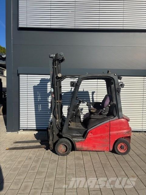 Linde H18D Triplex Chariots diesel