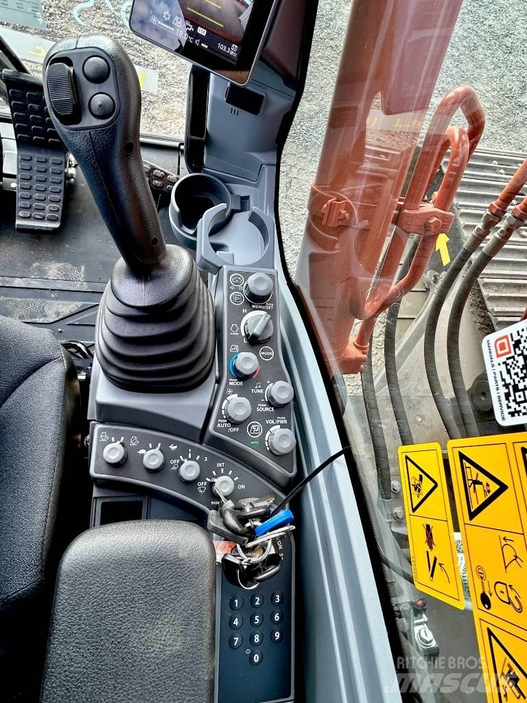 Hitachi ZX 210 LC-7 Pelle sur chenilles