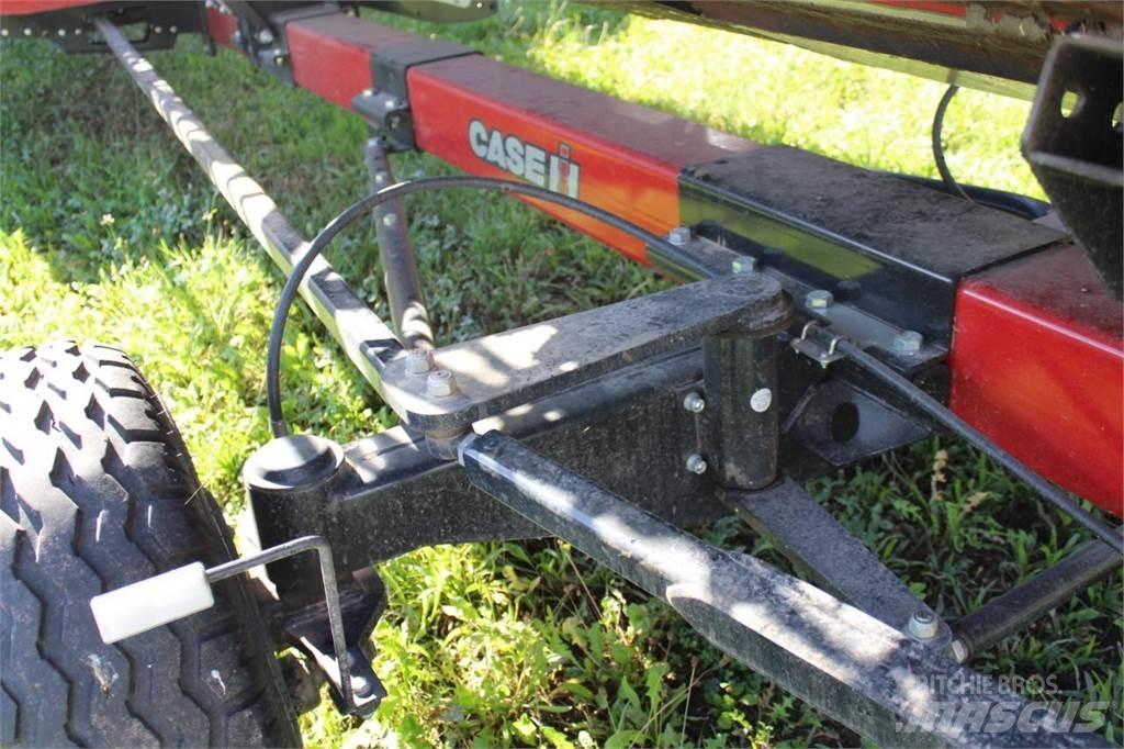 Case IH AF 8250 Moissonneuse batteuse
