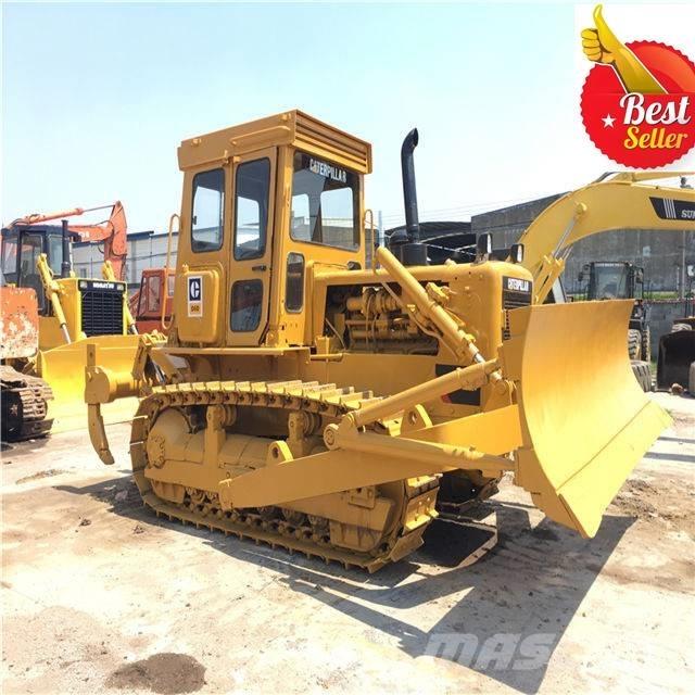 CAT D 6 D Bouteurs sur chenilles