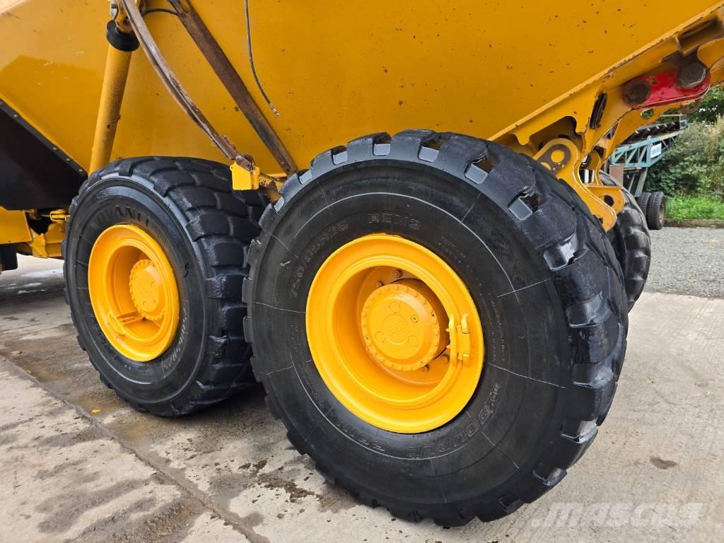 Bell B 30 E Tombereau articulé