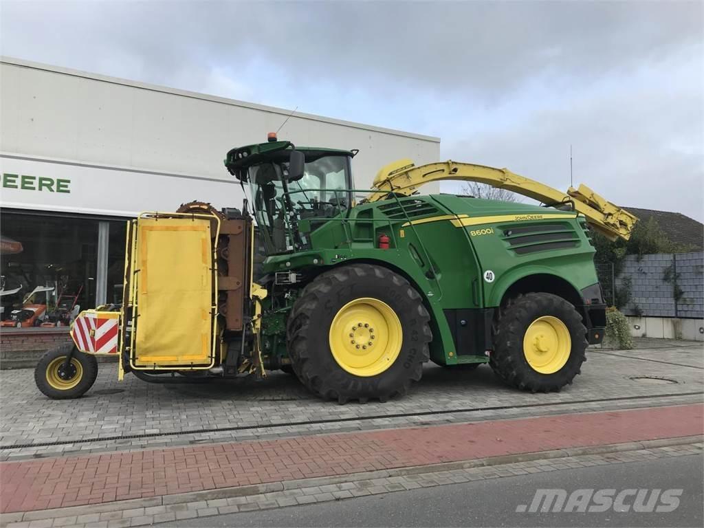 John Deere 8600 Ensileuse automotrice