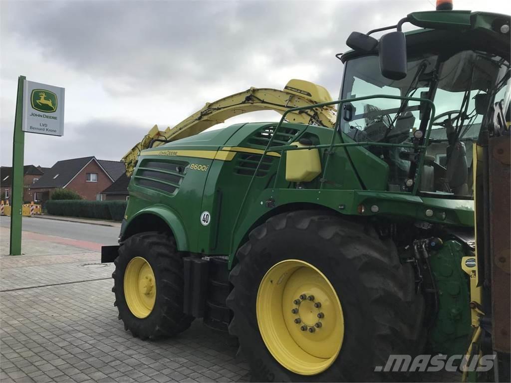 John Deere 8600 Ensileuse automotrice