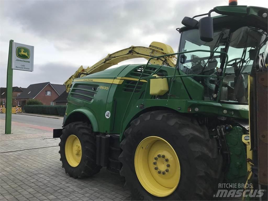John Deere 8600 Ensileuse automotrice
