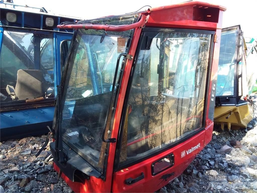 Valmet 931 Cabine