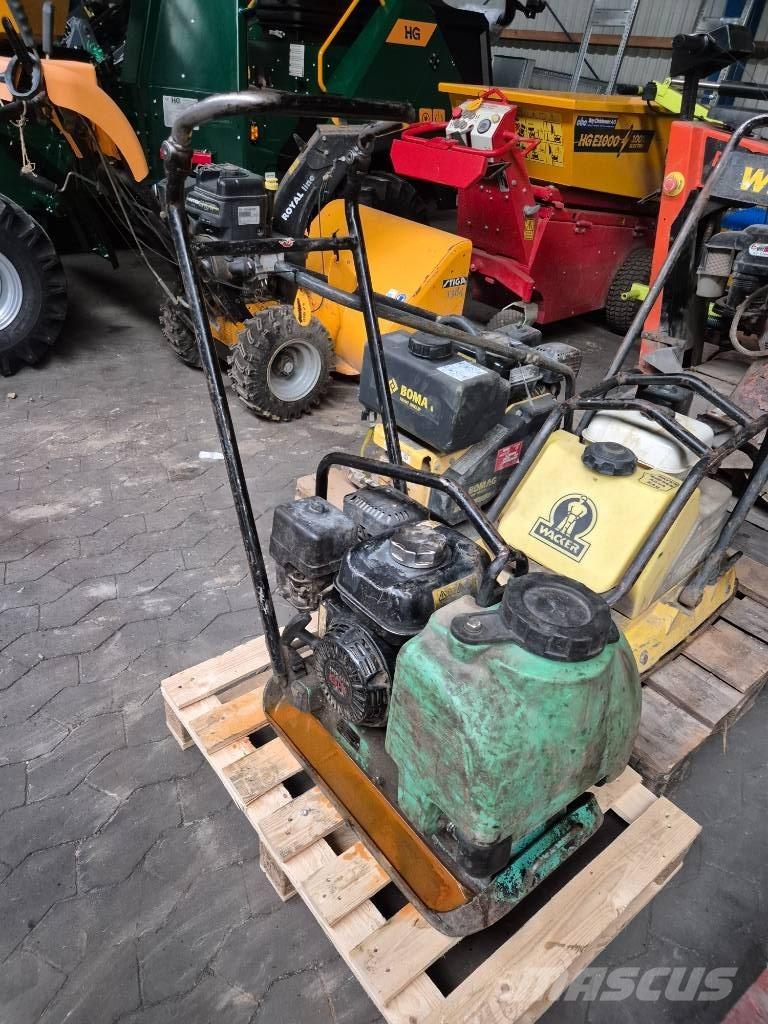 Mikasa MVC-F60 Plaque vibrante