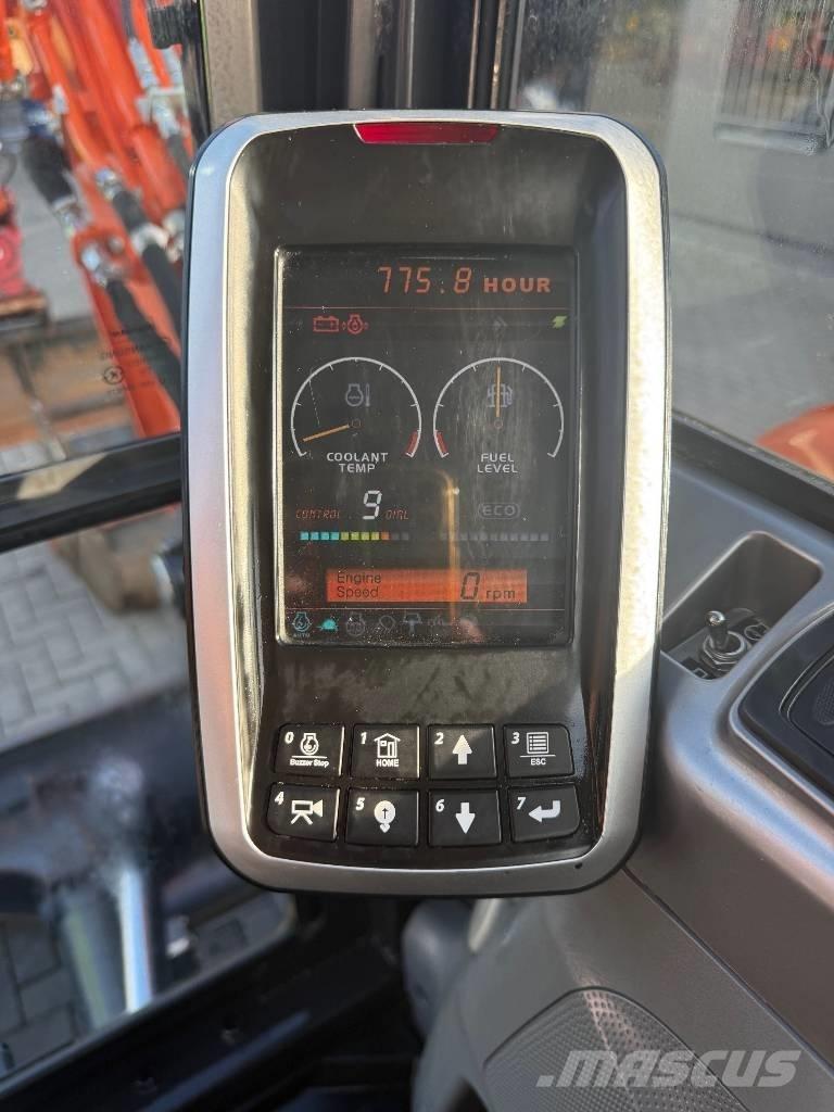 Doosan DX 85 R Mini pelle 7t-12t