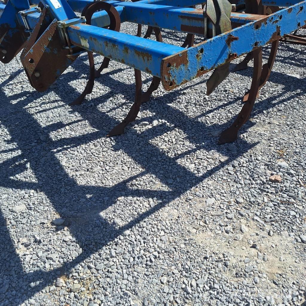  CARRE CULTI 3000 Déchaumeur, cultivateur
