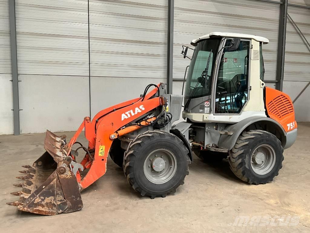 Atlas 75 S Chargeuse sur pneus