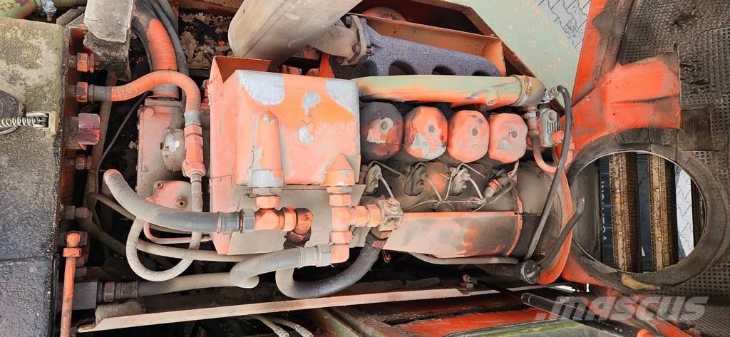 Atlas 1204 LC Pelle spéciale