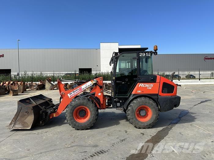 Kubota R065W Chargeuse sur pneus