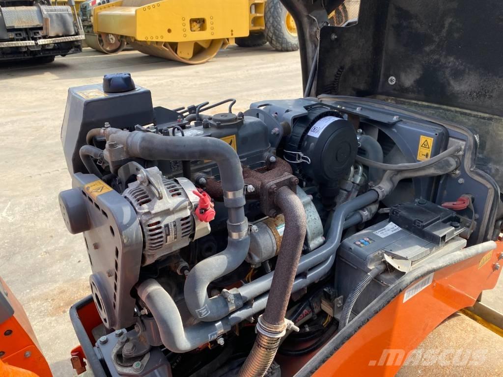 Hamm HD 10C VV Rouleaux tandem