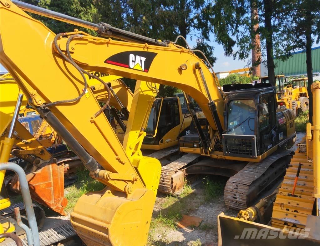 CAT 325C Pelle sur chenilles