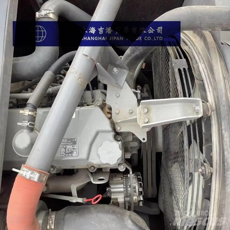 Hitachi ZX 360 Pelle sur chenilles