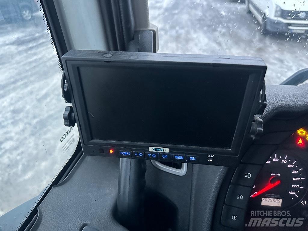 Iveco X-Way 560 8x2 Camion ampliroll