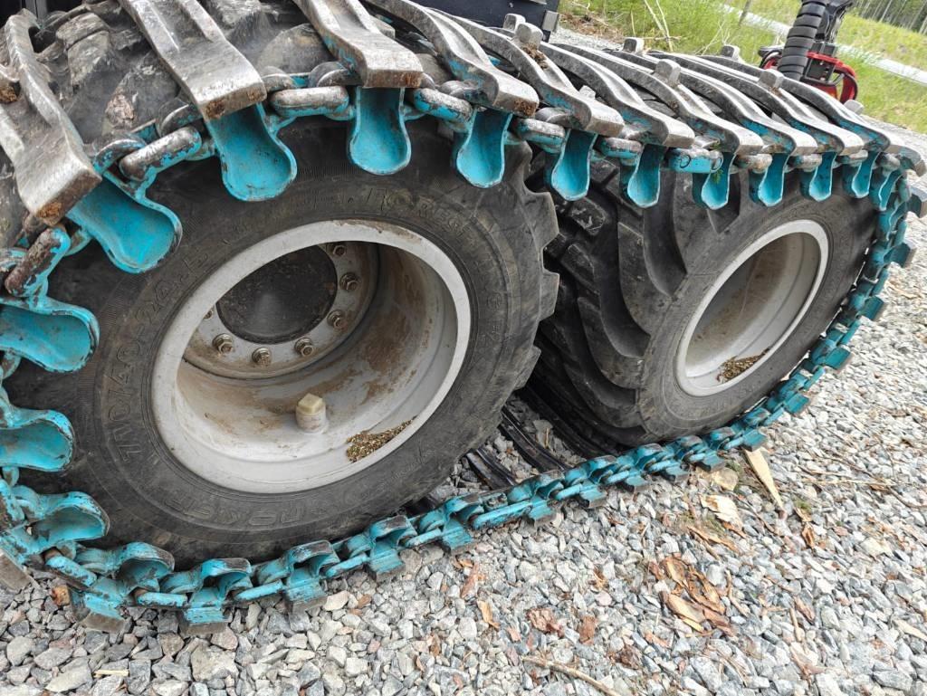 Komatsu 901 XC Abatteuse