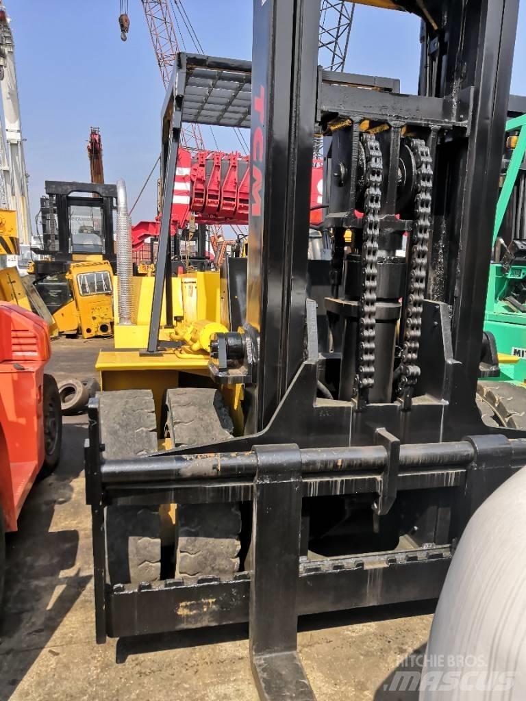 TCM 15 Ton Chariots diesel
