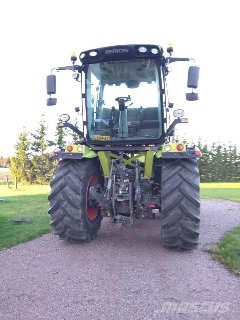 CLAAS Zerion 3800 Tracteur