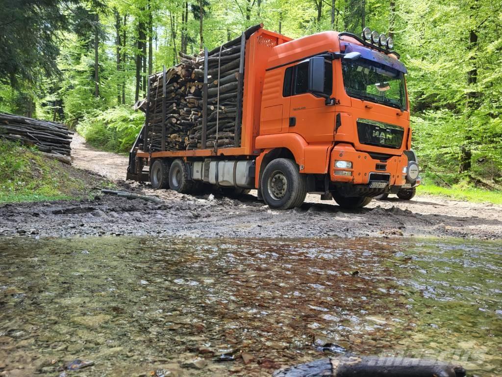 MAN TGS 26.480 Camion plateau ridelle avec grue