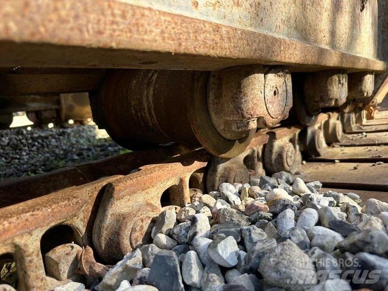 CAT 325 L Pelle sur chenilles