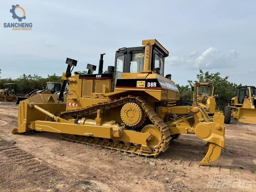 CAT D8R Bouteurs sur chenilles