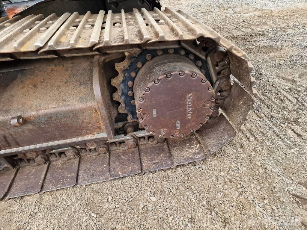 Volvo EC 210 C L Pelle sur chenilles