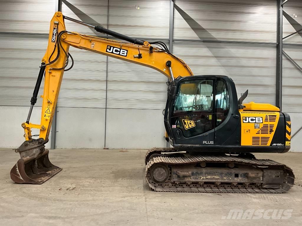JCB JS 130 LC Pelle sur chenilles