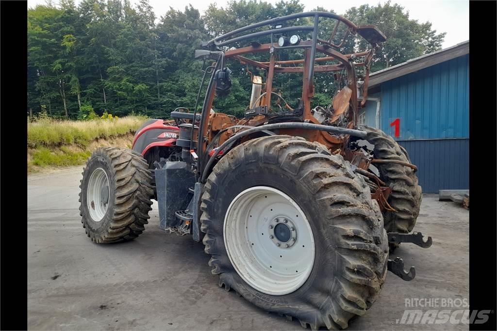 Valtra T254 Tracteur
