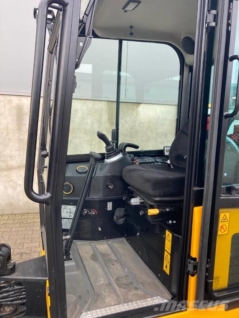 JCB 19 C-1 Mini pelle < 7t