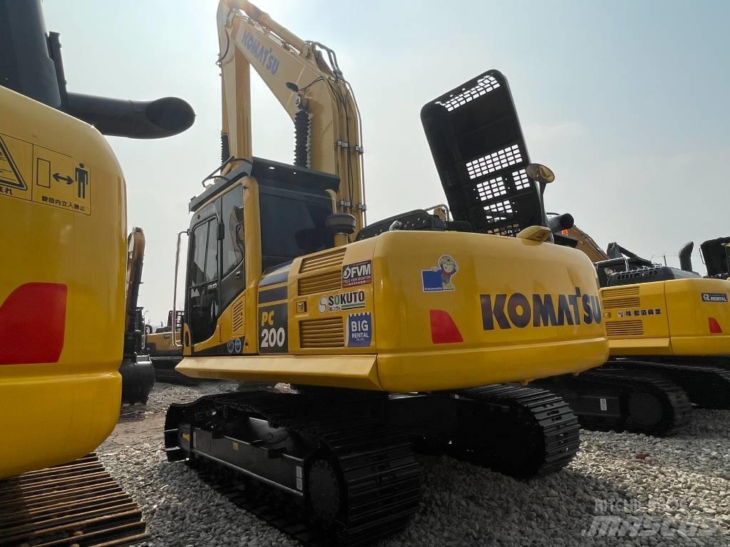 Komatsu PC 200 Pelle sur chenilles