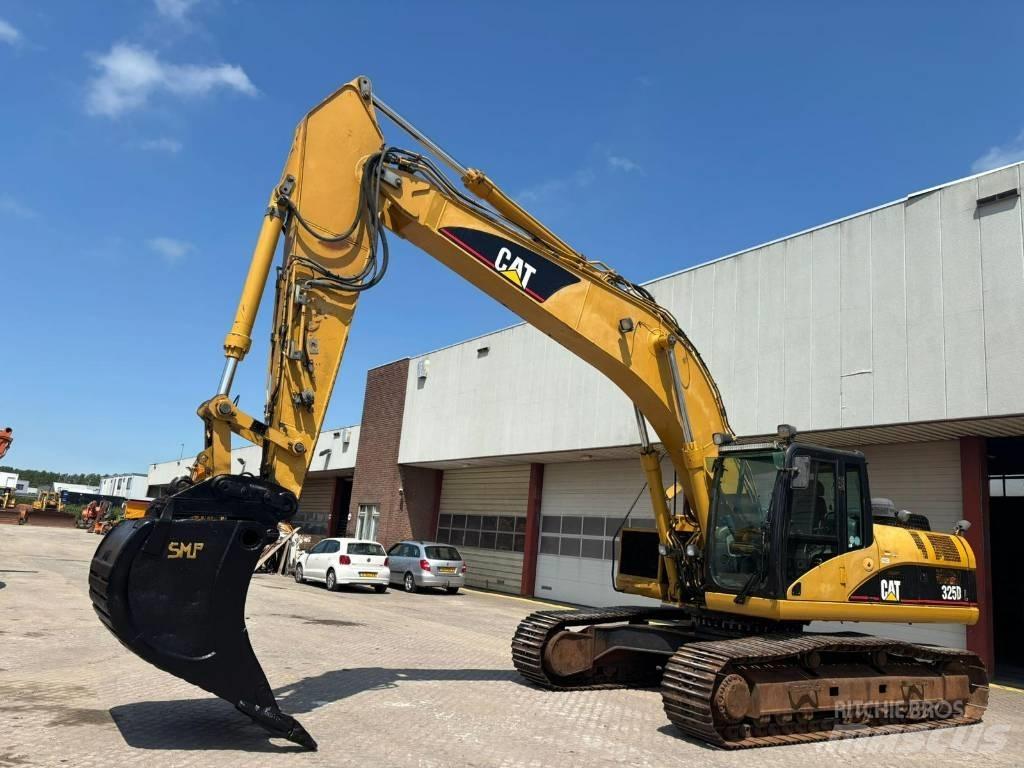 CAT 325 D L Pelle sur chenilles