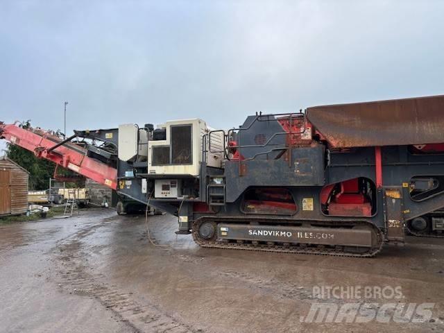 Sandvik QJ341 Concasseur mobile