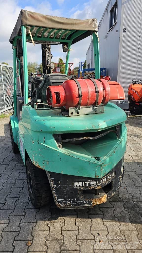 Mitsubishi FG 35 N Chariots GPL