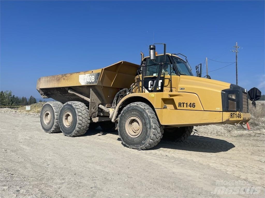 CAT 740B Tombereau articulé
