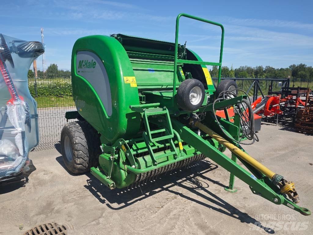 McHale F 5500 Presse à balle ronde