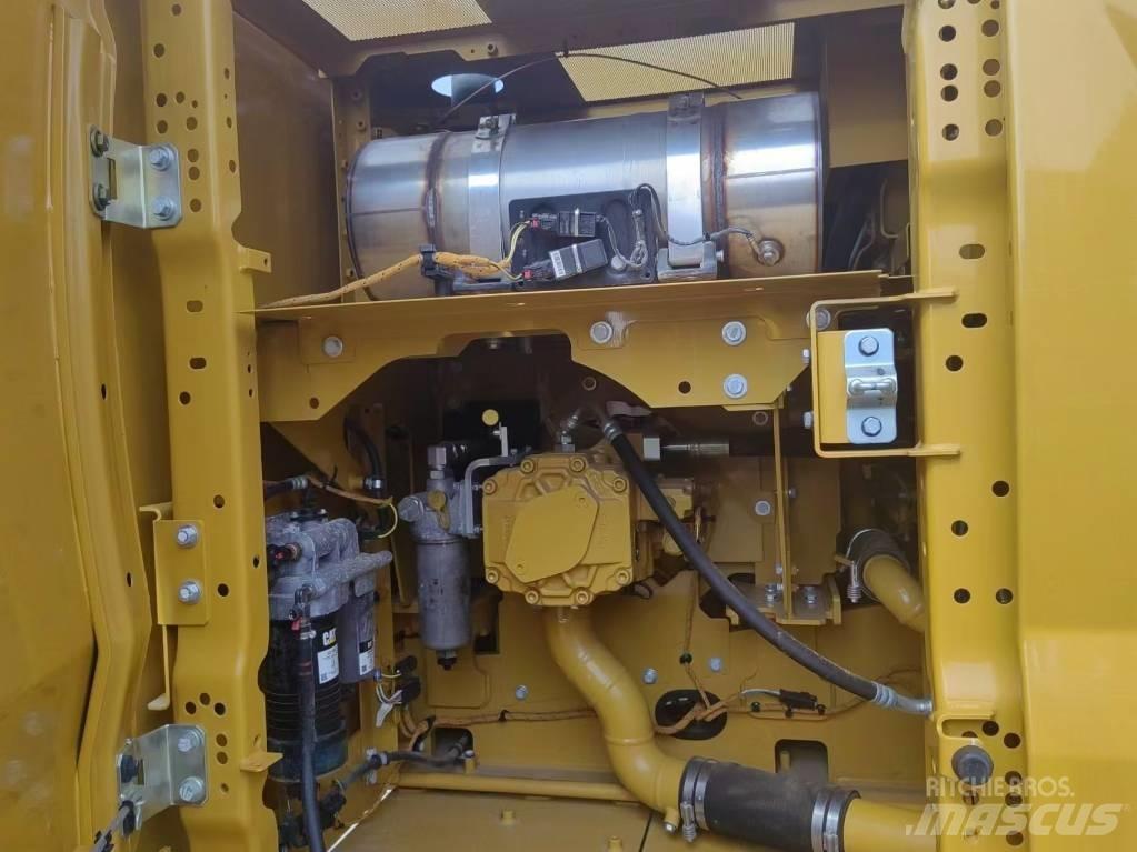 CAT 320 GC Pelle sur chenilles