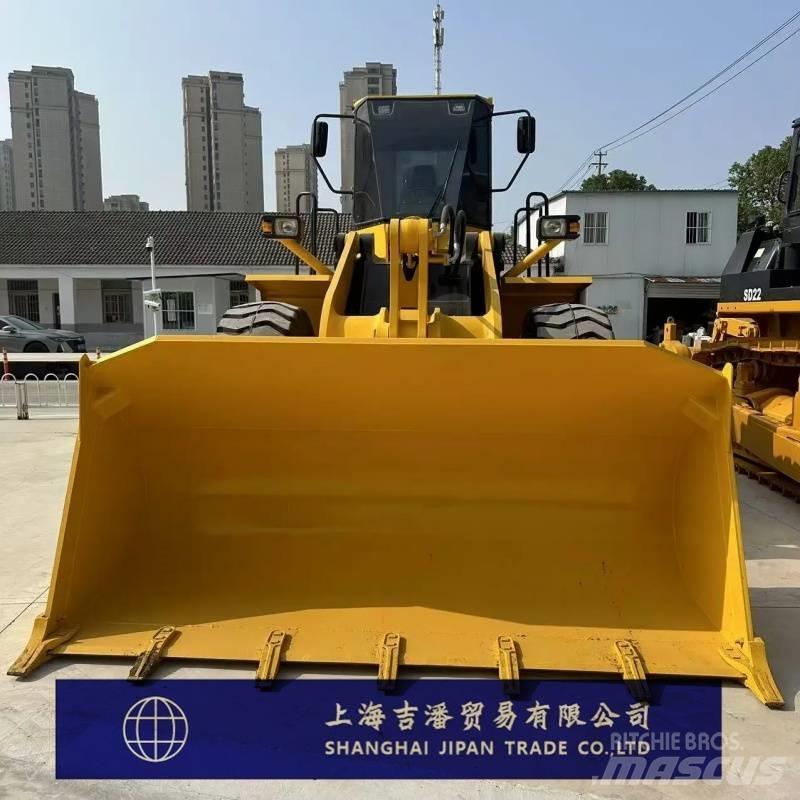 Komatsu WA 380 Chargeuse sur pneus