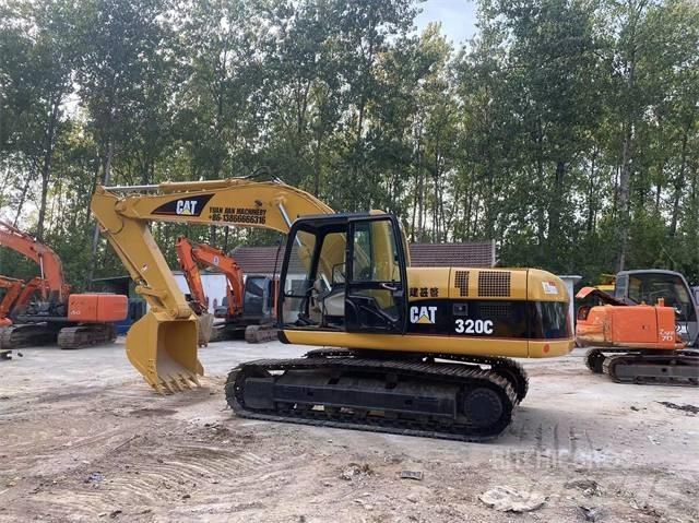 CAT 320C Pelle sur chenilles