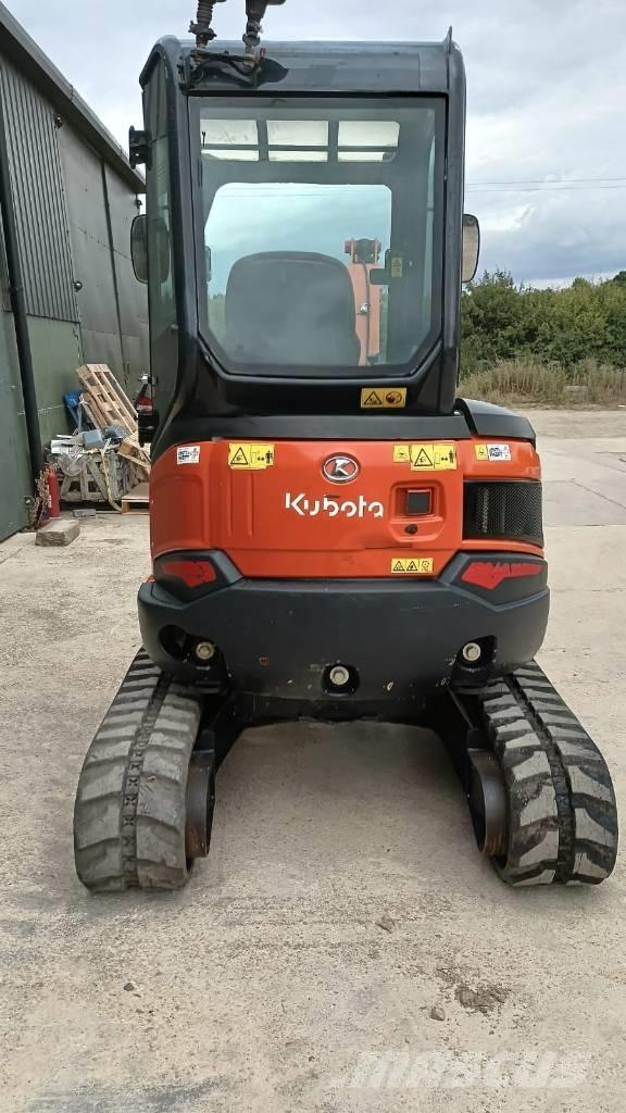 Kubota U 27-4 Mini pelle < 7t