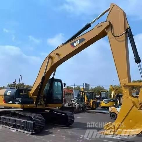 CAT 330 D Pelle sur chenilles