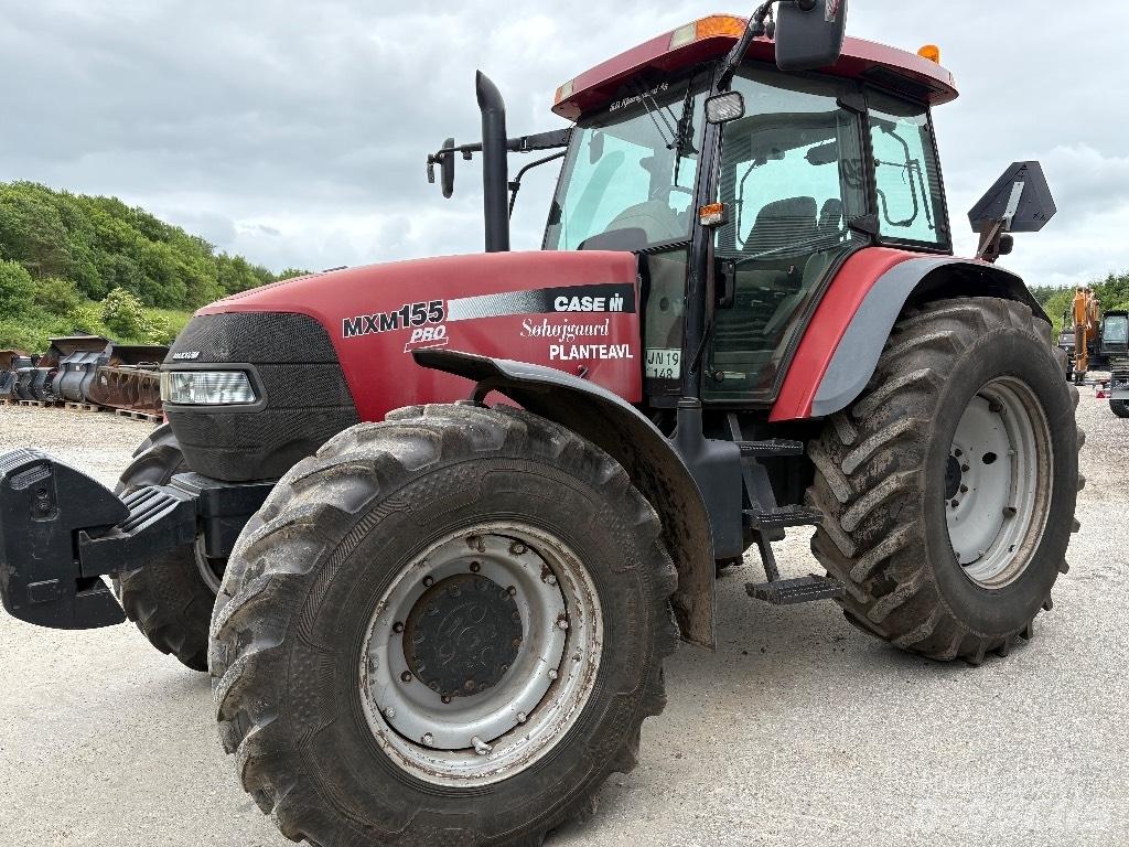 Case IH MXM 155 Pro Tracteur
