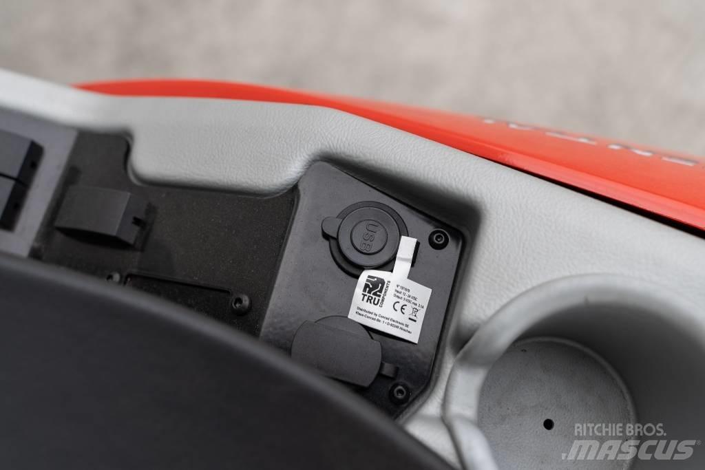 Manitou MLA 3-25HC Mini chargeuse