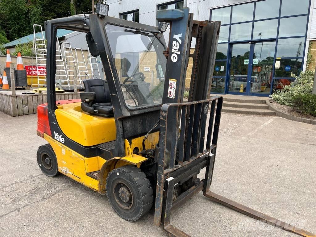 Yale GDP 25 VX Chariots diesel