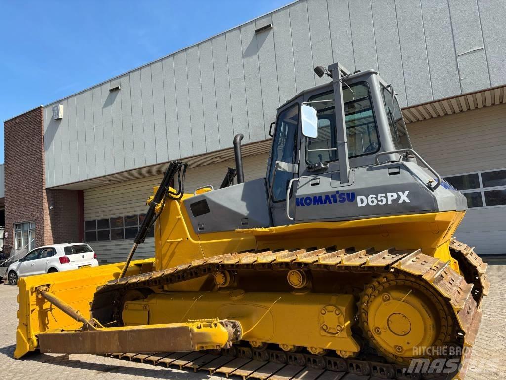 Komatsu D 65 PX-12 Bouteurs sur chenilles