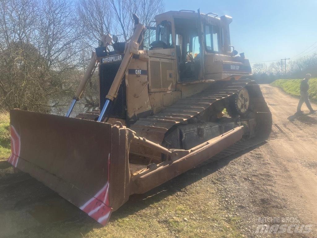 CAT D 6 H LGP II Bouteurs sur chenilles