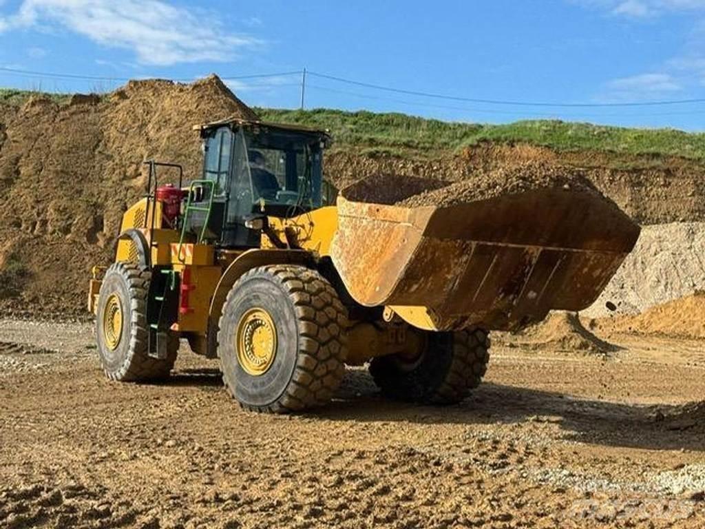 CAT 980M - Chargeuse sur pneus