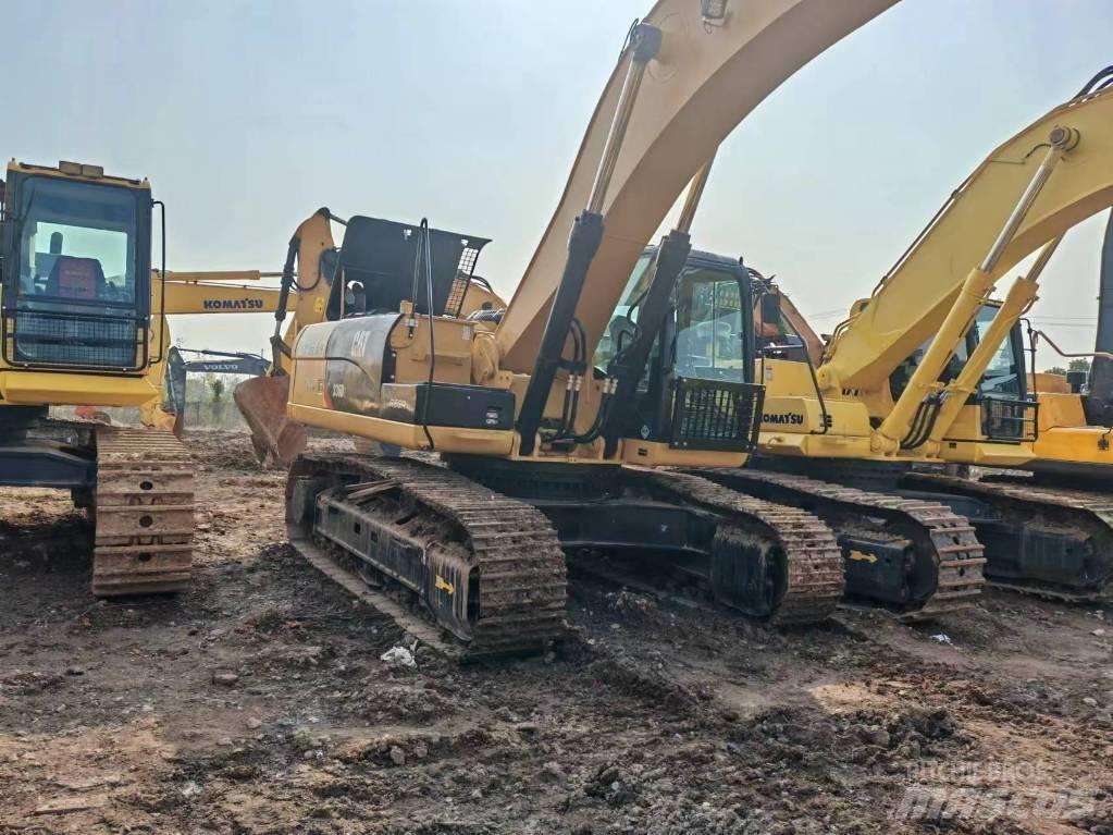 CAT 336 D Pelle sur chenilles