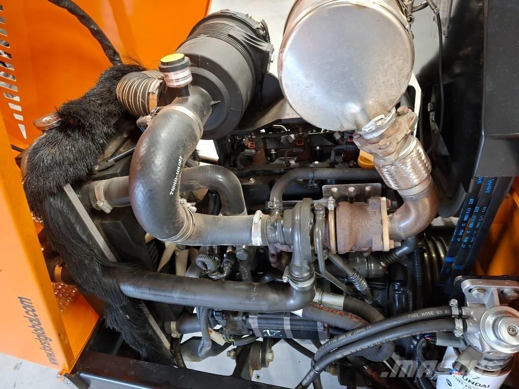 Forst TR8D Broyeur de végétaux