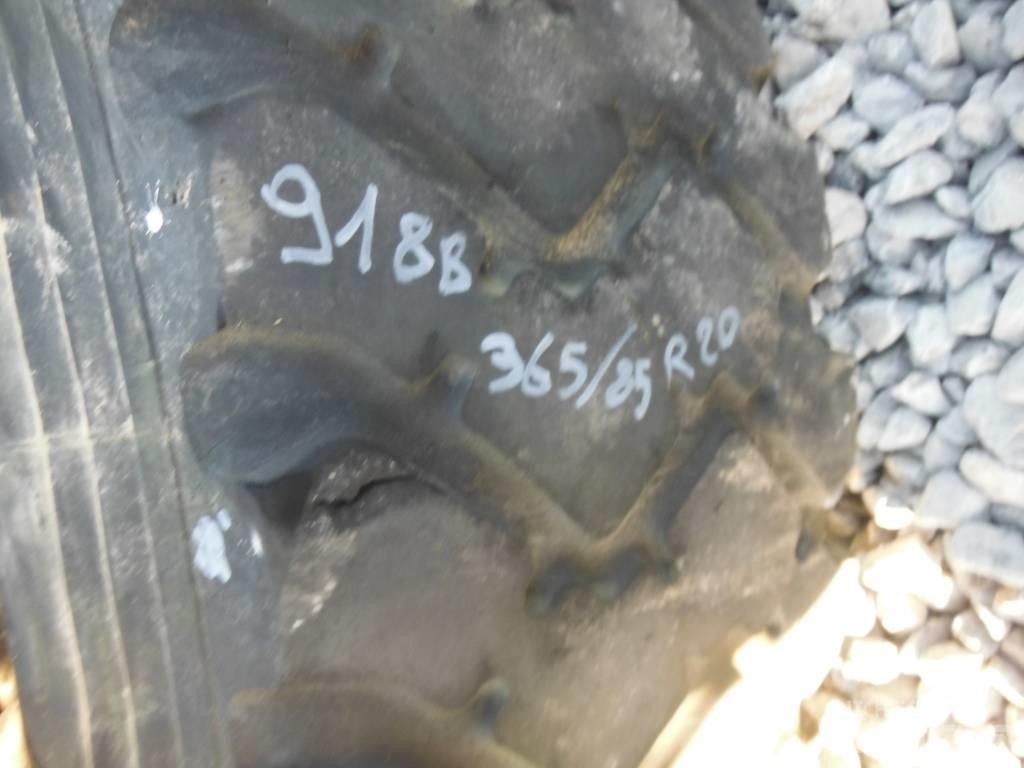 Michelin 365/85R20 Pneus, roues et jantes