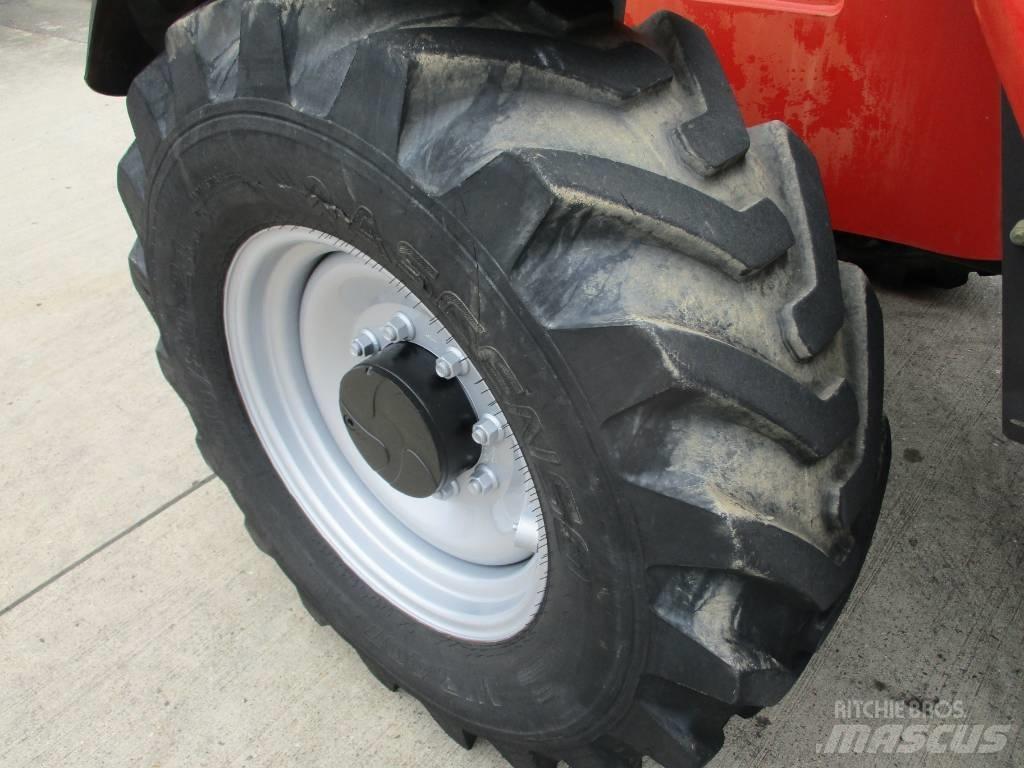Manitou MT 1440 (866) Chariot télescopique